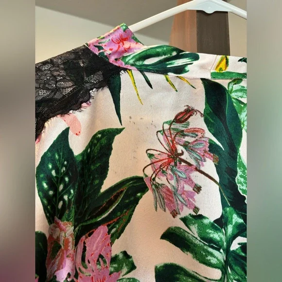 Victoria’s Secret Robe Kimono Sleepwear Lingerie XS/S Tropical Luxe - Picture 6 of 7